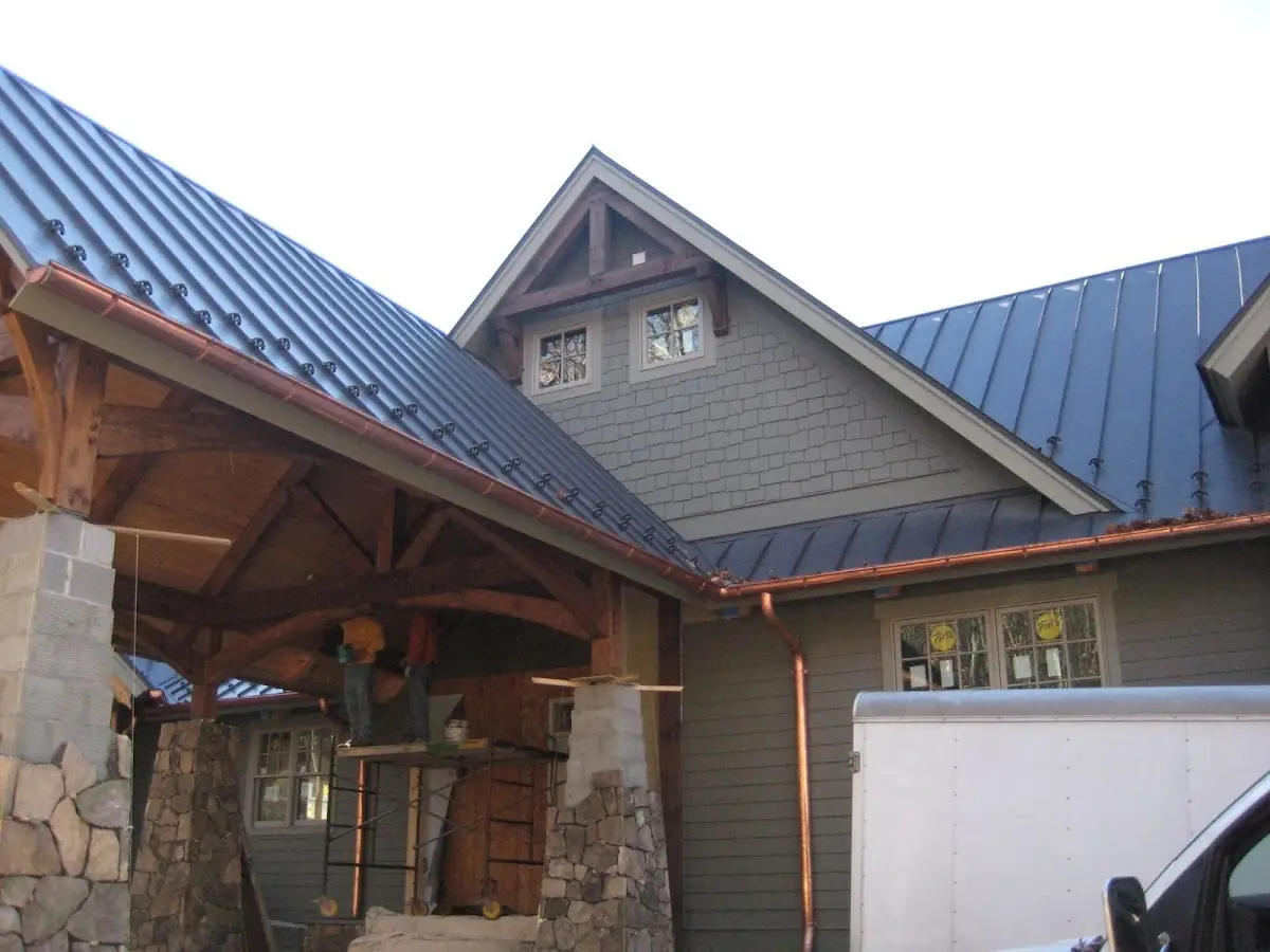 Craftsman Roofing team delivering quality roofing work in Webster